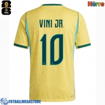 Fotballdrakt Herre Brasil Vinicius Junior #10 Hjemmedrakt VM 2026 Kortermet